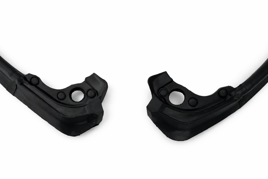 Aftermarket Lower Windscreen Seal for Toyota Landcruiser 75 Series Ute..