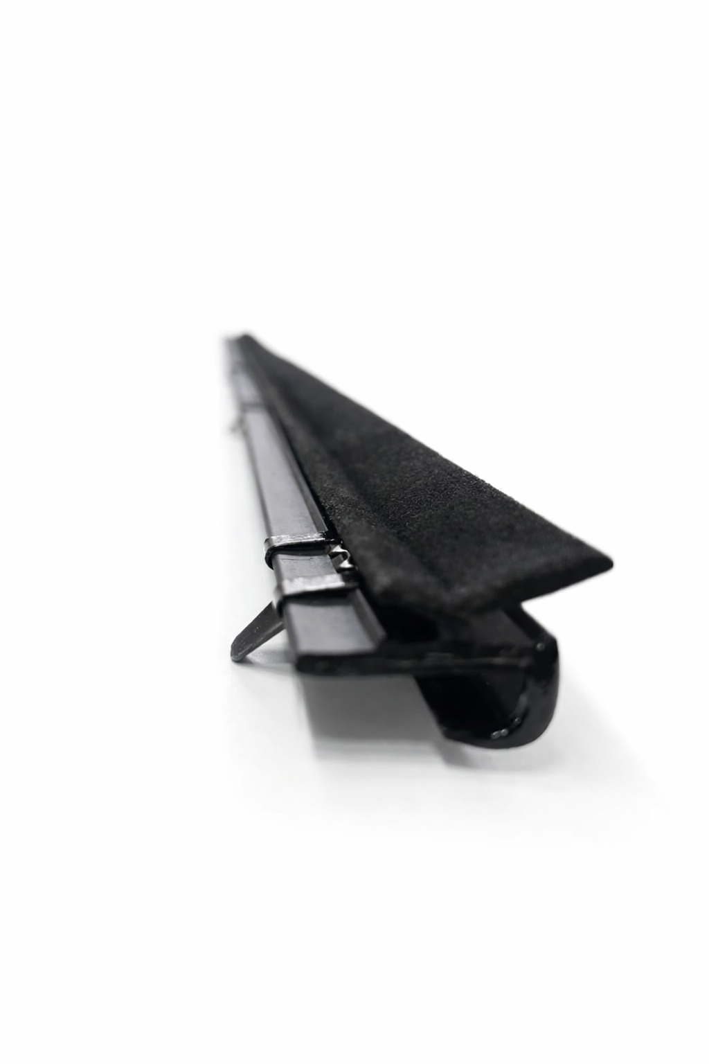 Front Inner Left Window Seal Belt Weatherstrip Suitable for Toyota Land Cruiser 70 Series