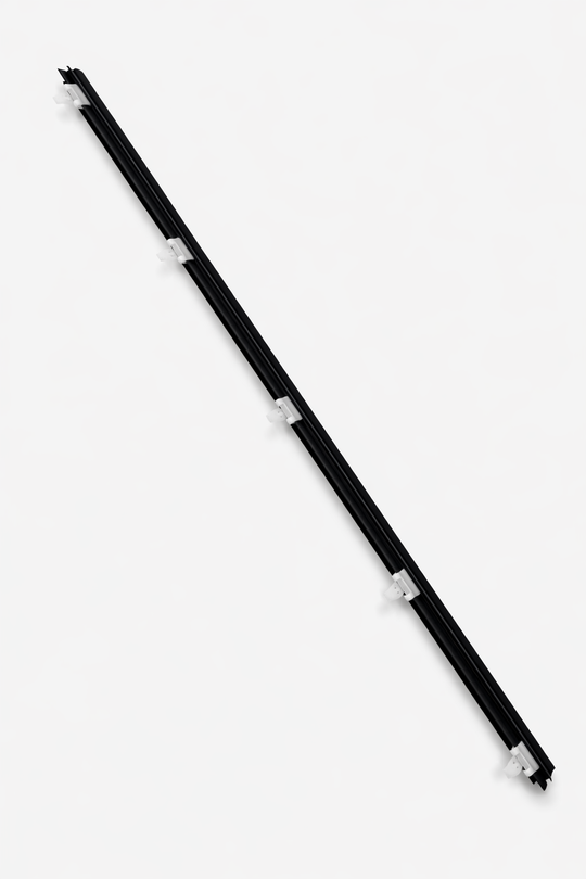 Front Outer Left Window Seal Belt Weatherstrip for Toyota Land Cruiser 70 Series